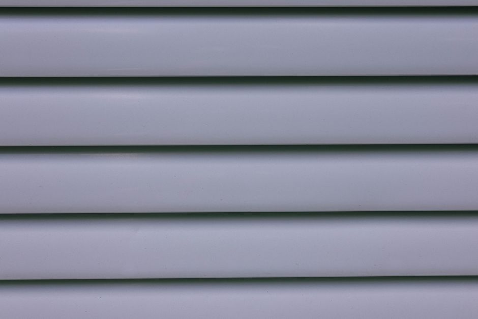 Pressure washing siding rates: DIY rental vs hiring a pro — step-by-step reference media