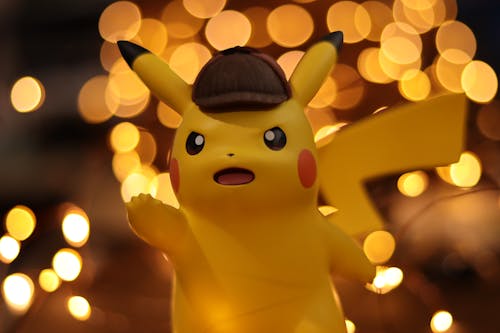 Kostenlos Nahaufnahmefoto Der Pokemon Pikachu Figur Stock-Foto