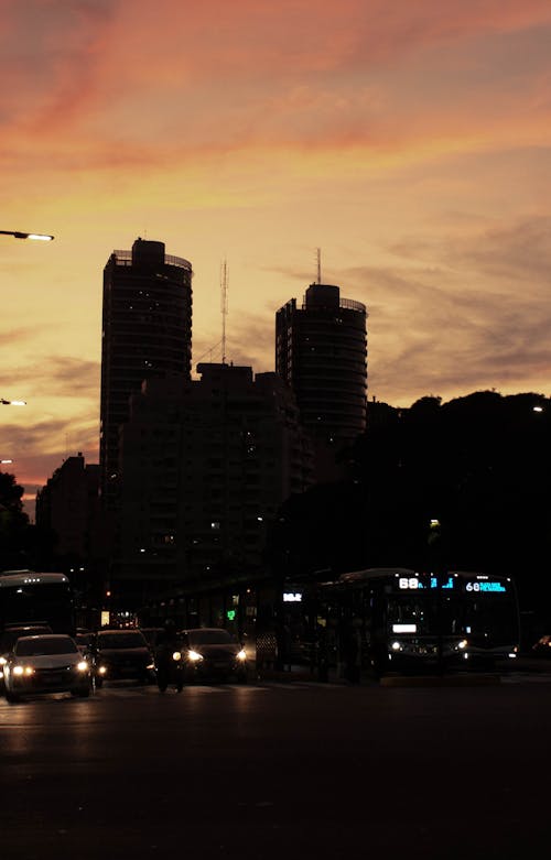 Gratis stockfoto met atardecer, buenos aires, gebouw