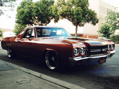 chevrolet el camino, eskiye dönüş, kırmızı araba içeren Ücretsiz stok fotoğraf