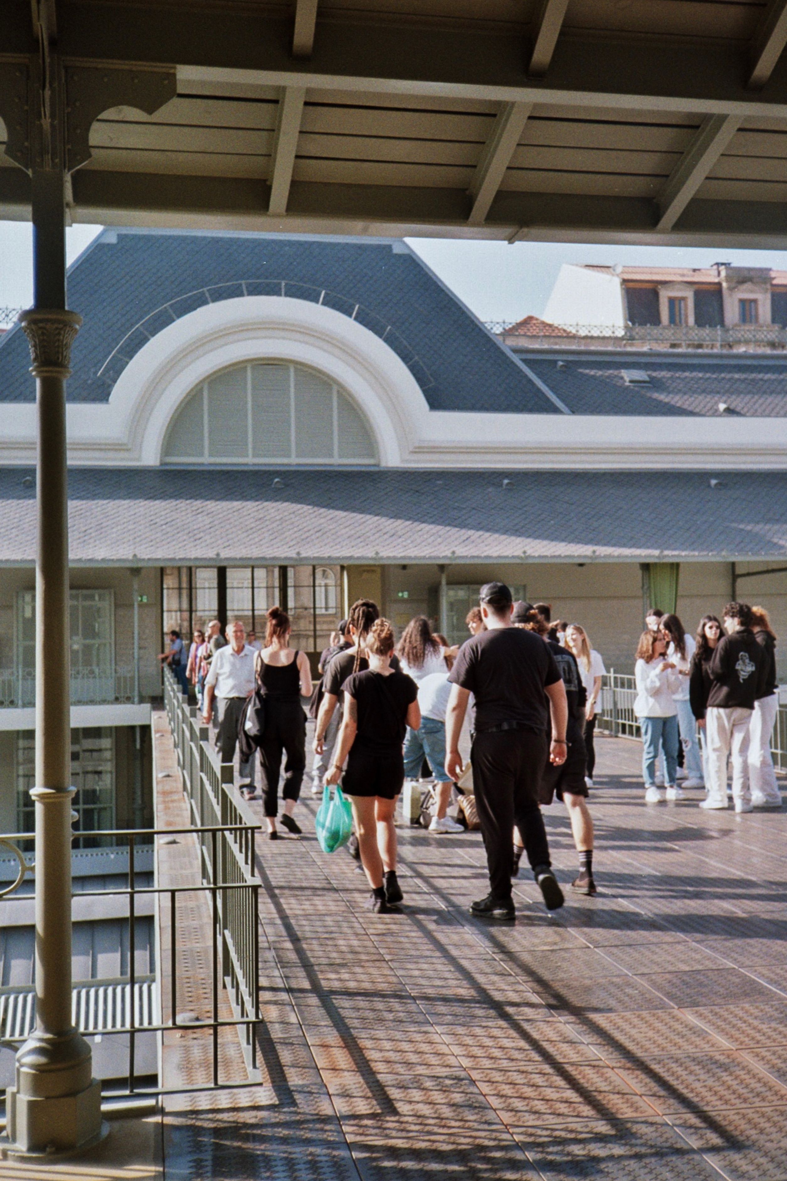 Human Walking Photos, Download The BEST Free Human Walking Stock Photos ...