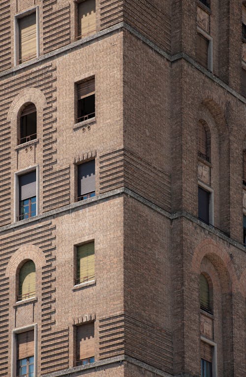 Kostenloses Stock Foto zu ecke, fenster, gebäude