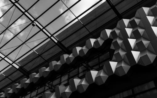 ガラス天井, グレースケール, コンテンポラリーの無料の写真素材