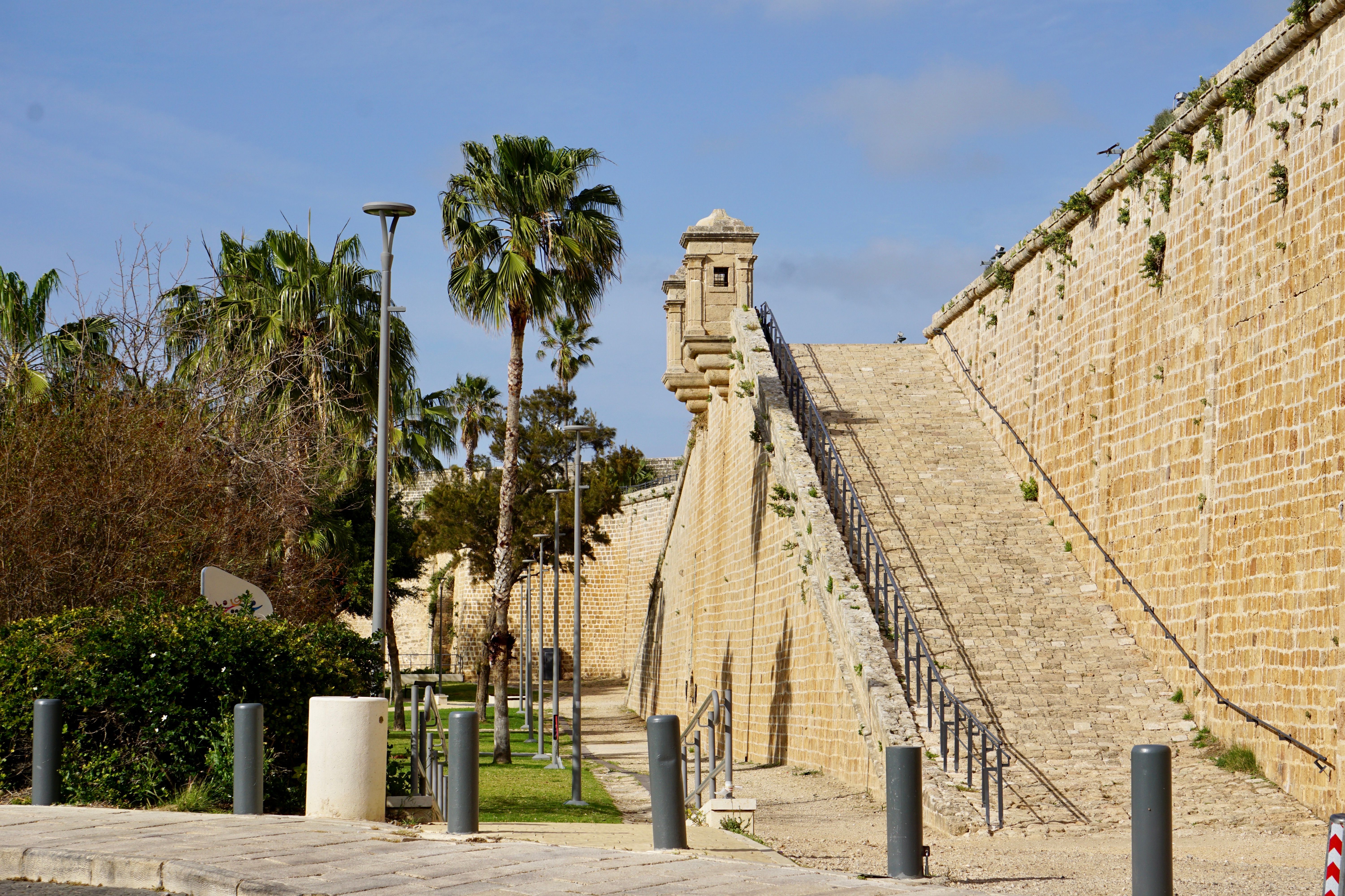 Wall of Acre · Free Stock Photo