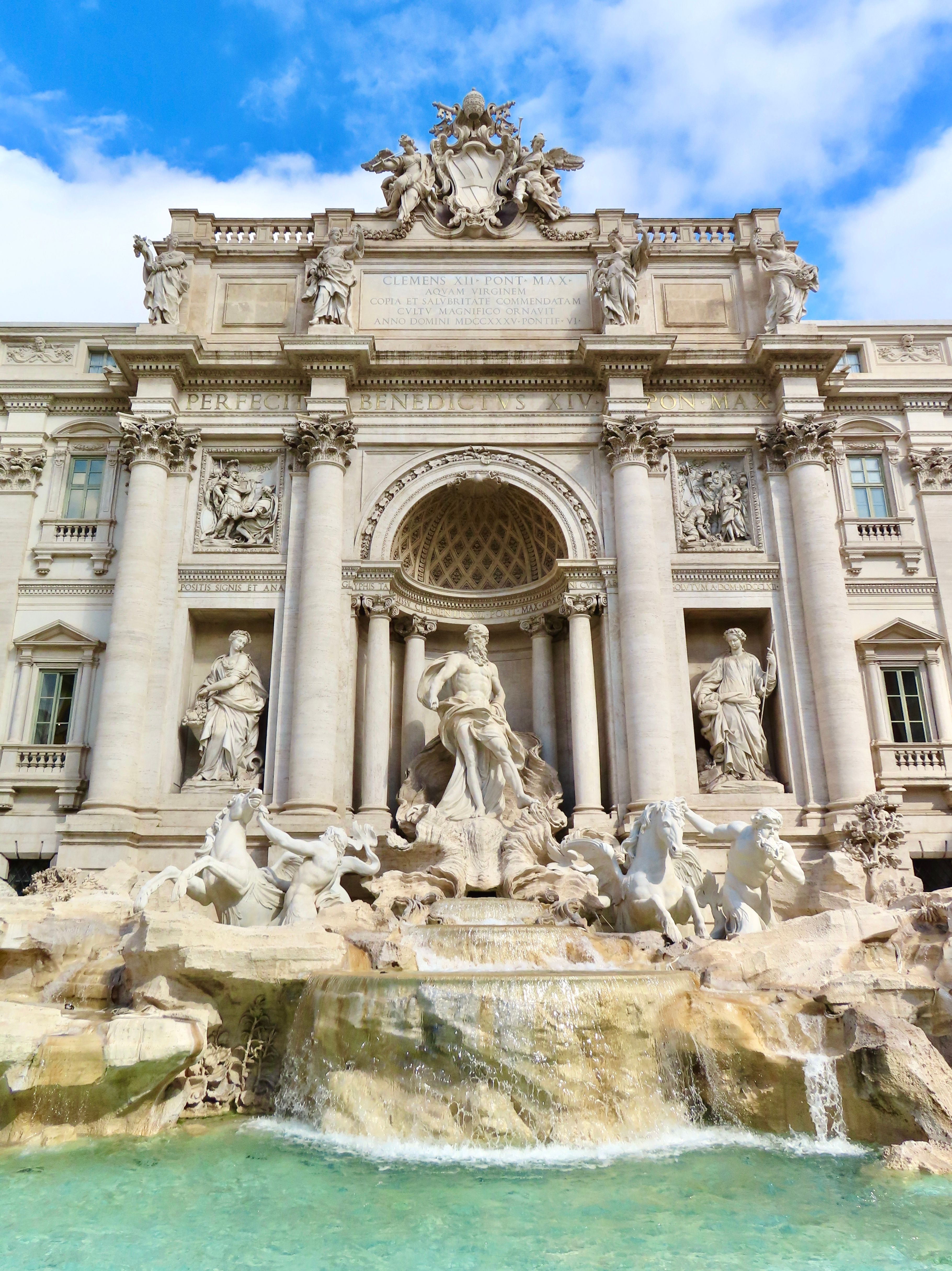 Baroque Trevi Fountain in Rome · Free Stock Photo