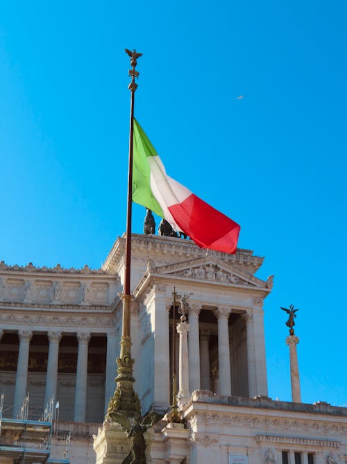 Foto profissional grátis de bandeira italiana, colunas, conhecimento