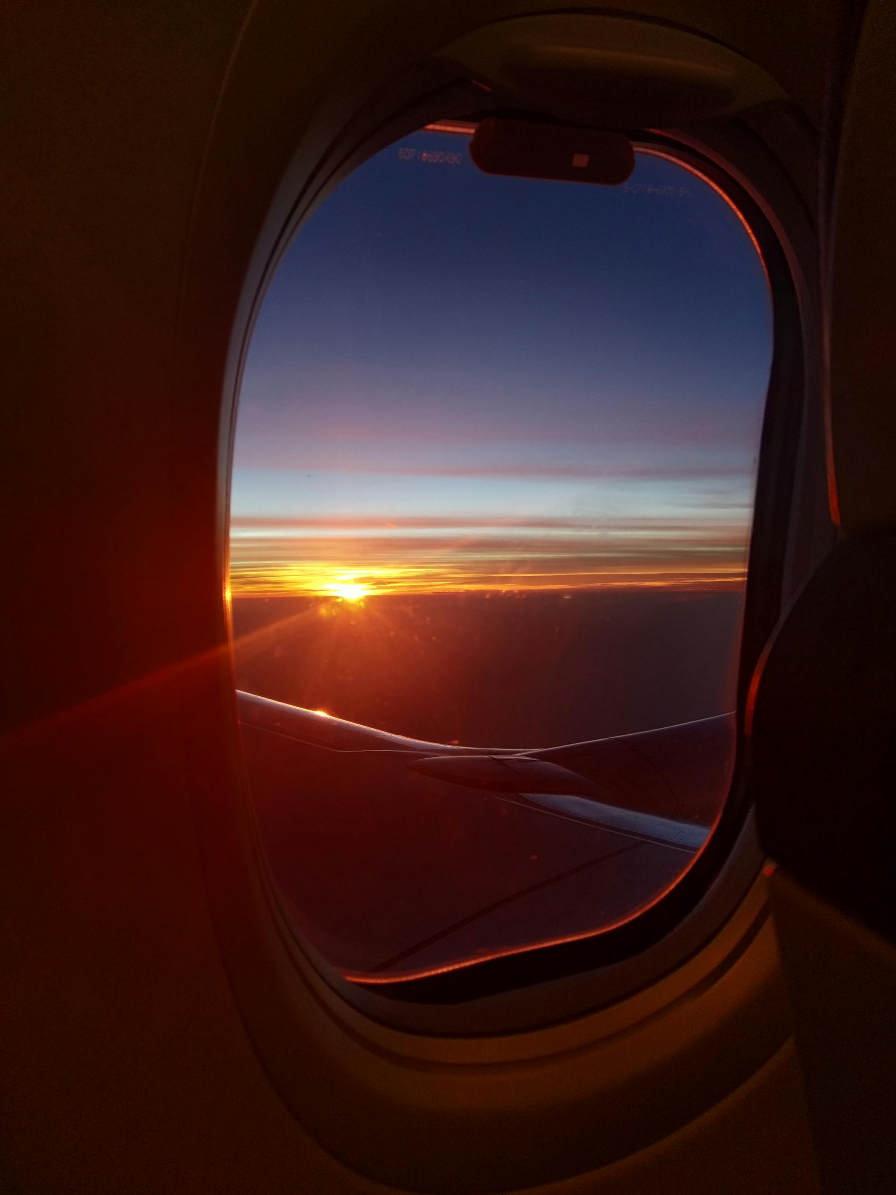 Silhouette of Airplane in Golden Hour · Free Stock Photo - 3000 x 4000 jpeg 893kB