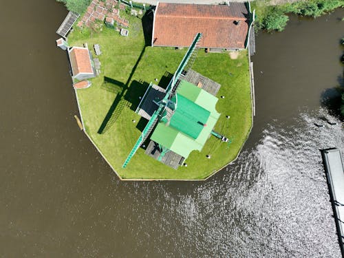 Kostnadsfri bild av byggnadsexteriör, drönarbilder, fågelperspektiv