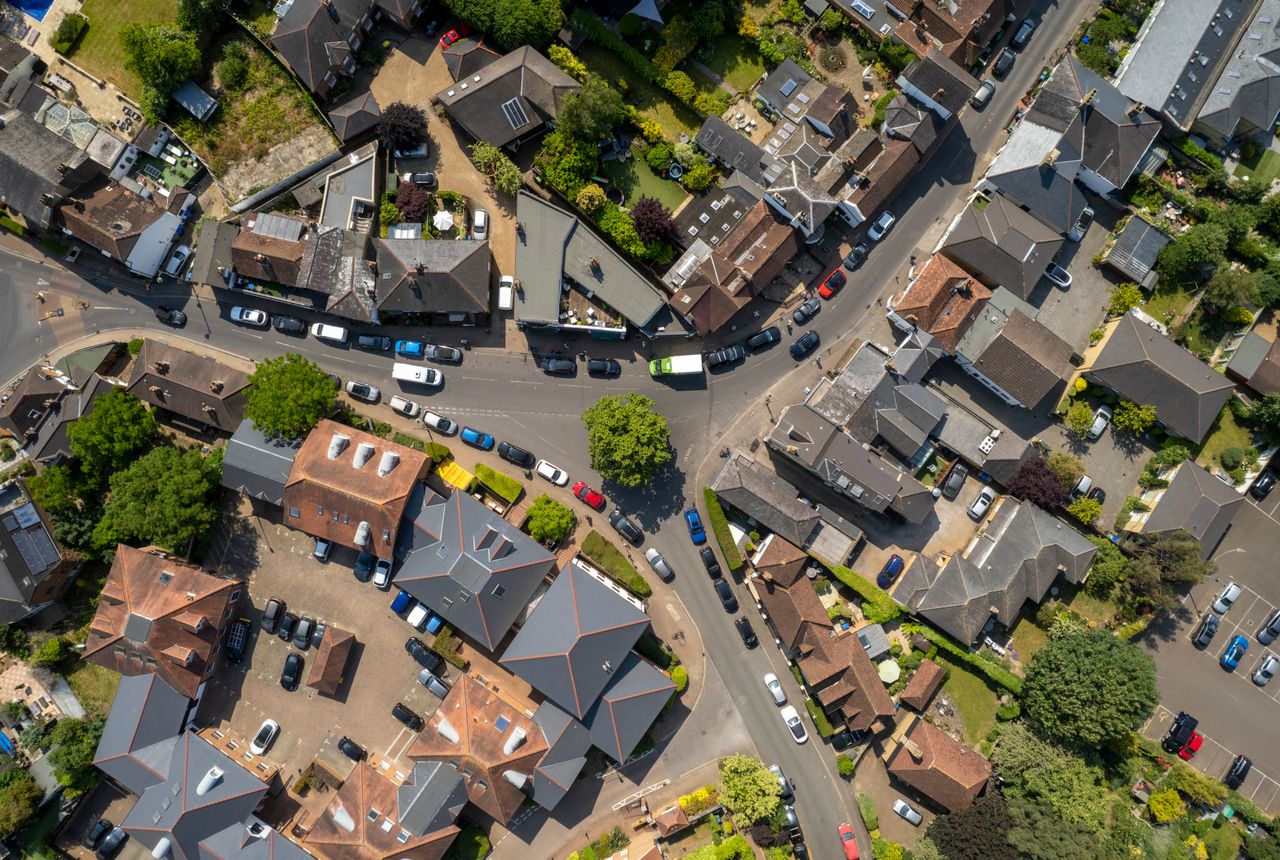 House clearance Fetcham — removals work in progress