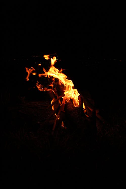垂直ショット, 火, 火炎の無料の写真素材