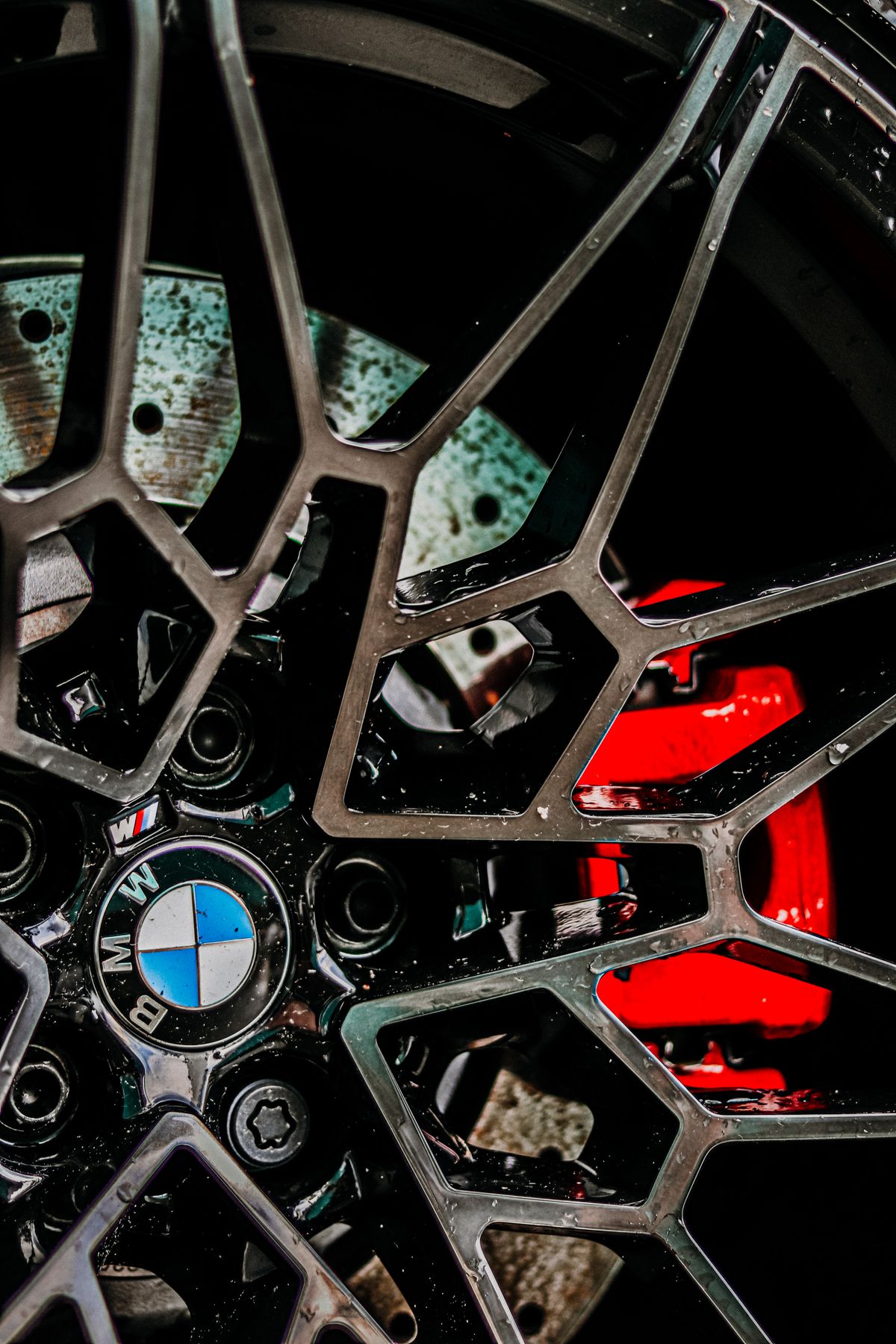 BMW rato stabdžių diskas iš arti