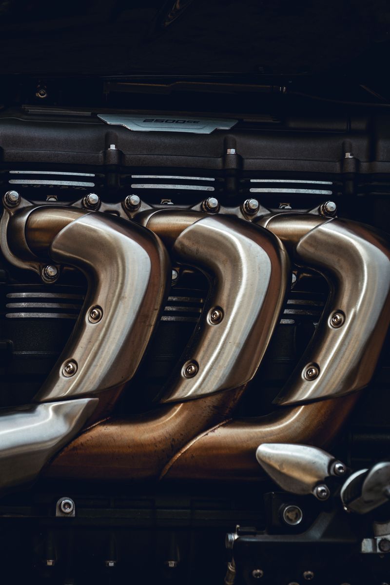Polished performance downpipe and exhaust pipework
