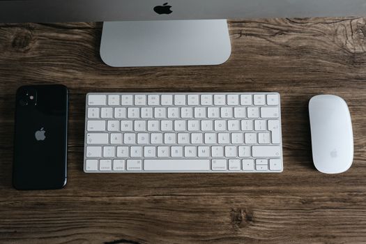 apple desktop computer