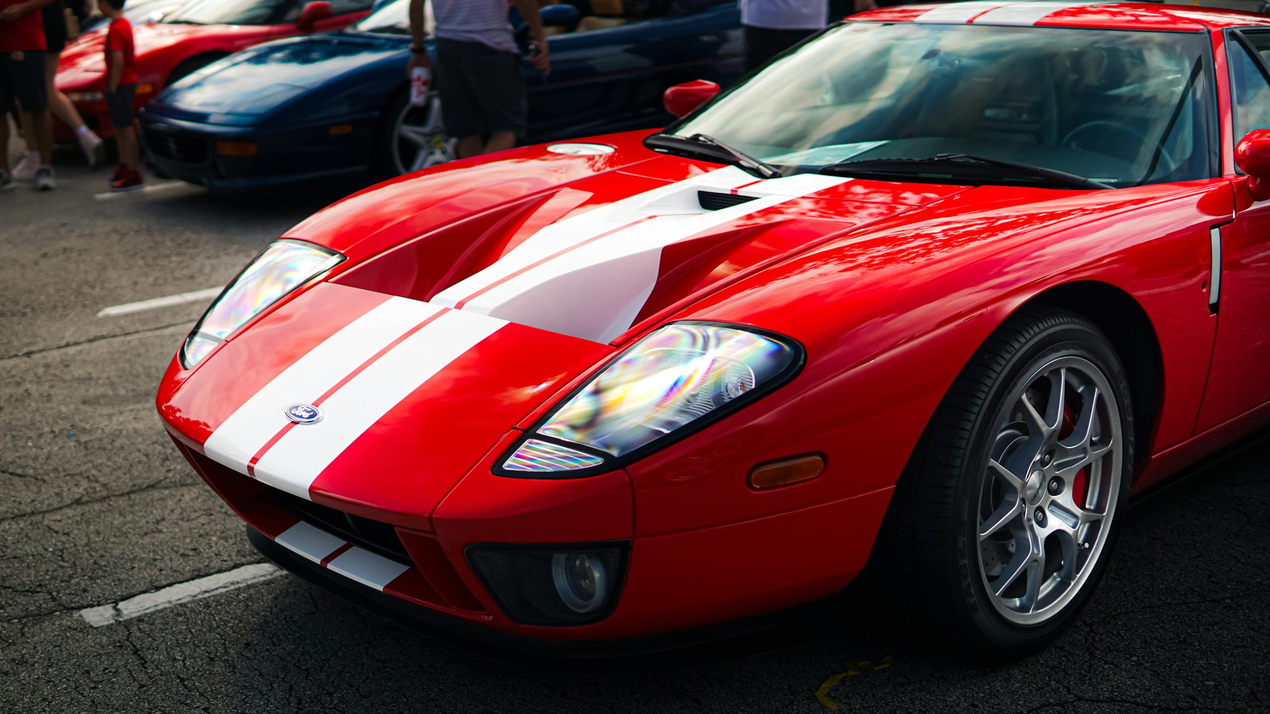 Red Ford GT · Free Stock Photo