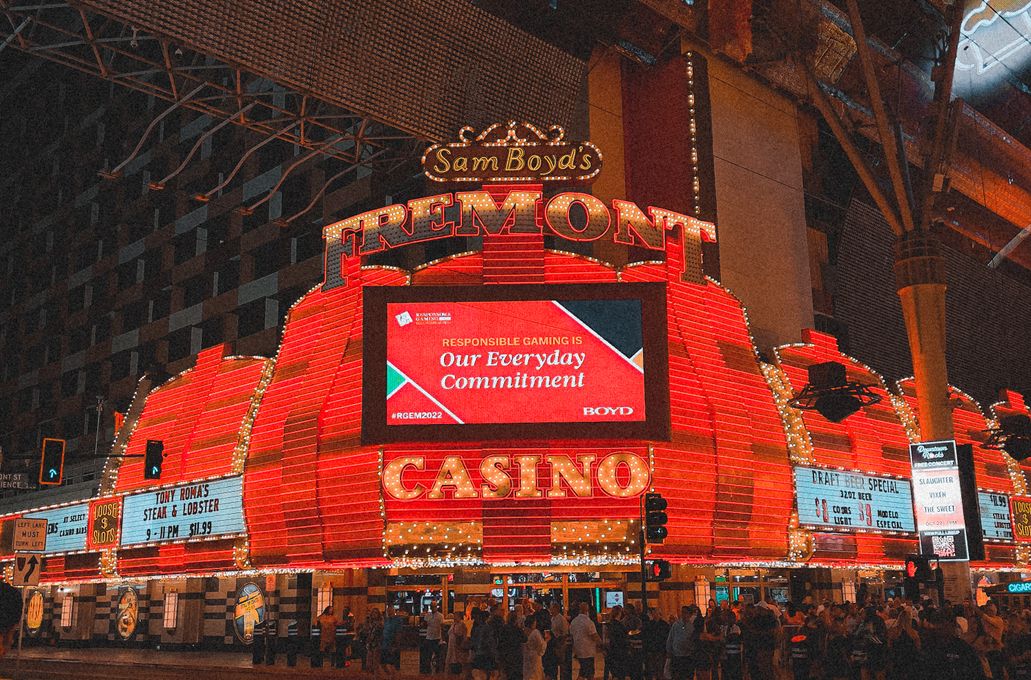 Online Casino: Spielautomaten und Live-Spiele im Überblick