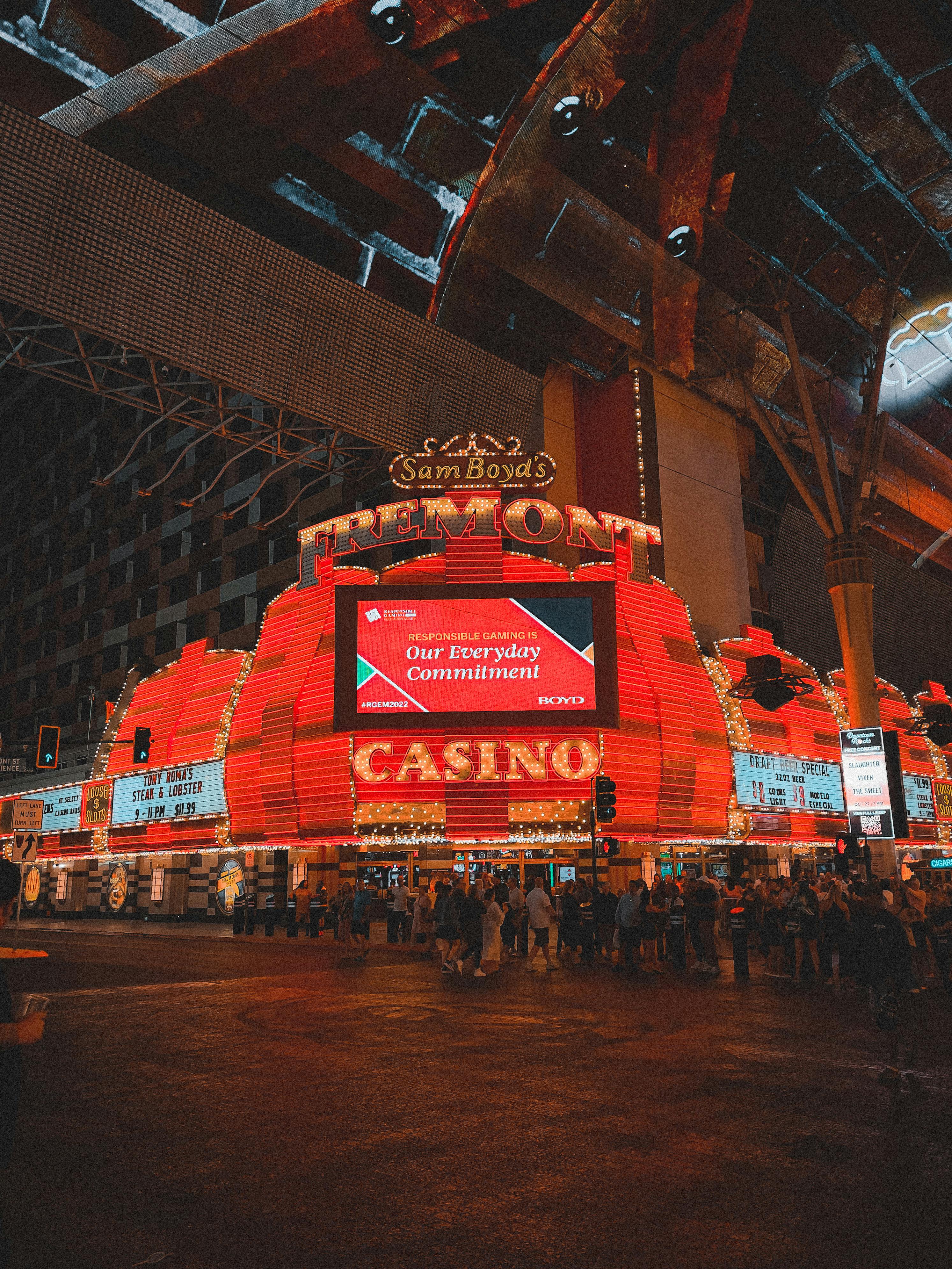 The Eiffel Tower of the Paris Las Vegas Hotel · Free Stock Photo