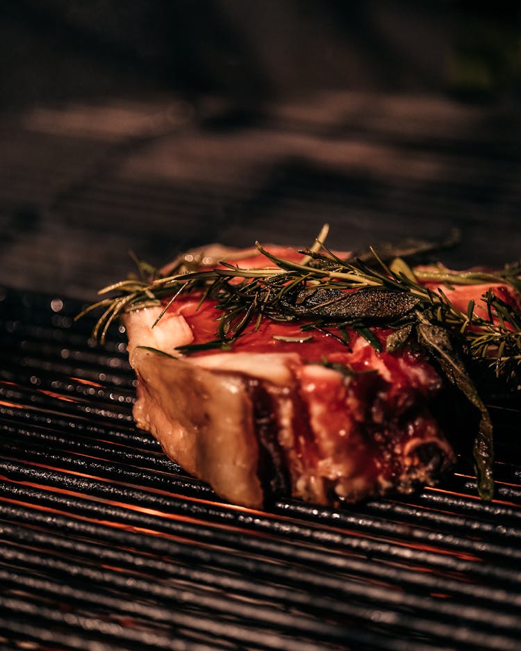 Close-up Of Grilled Meat 