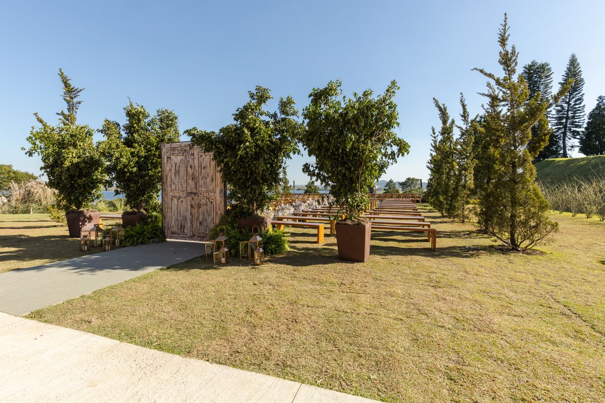 Rustic outdoor celebration with elegant decor