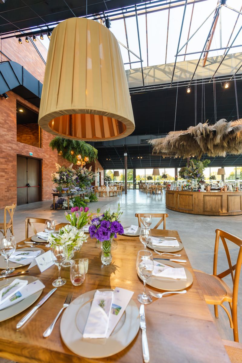 Rustic dining table with elegant floral decor