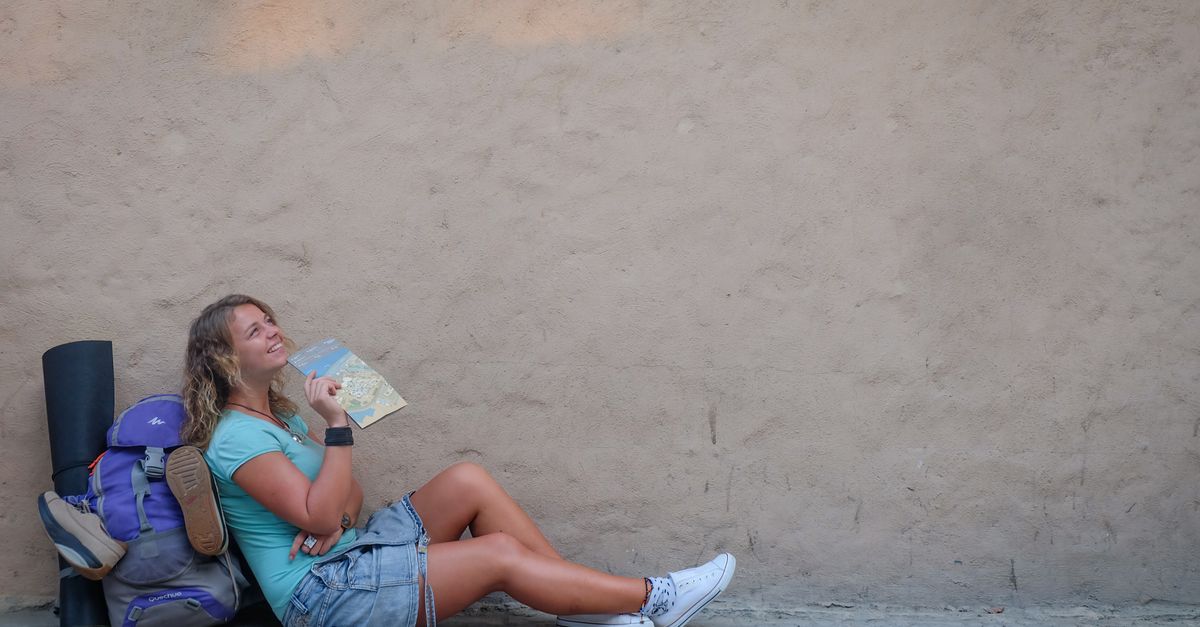 Why Solo Travel Feels Overwhelming (And How I Found My Flow)