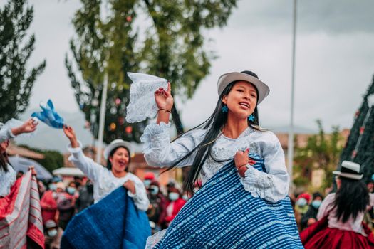 Huayligía, Casacucho
