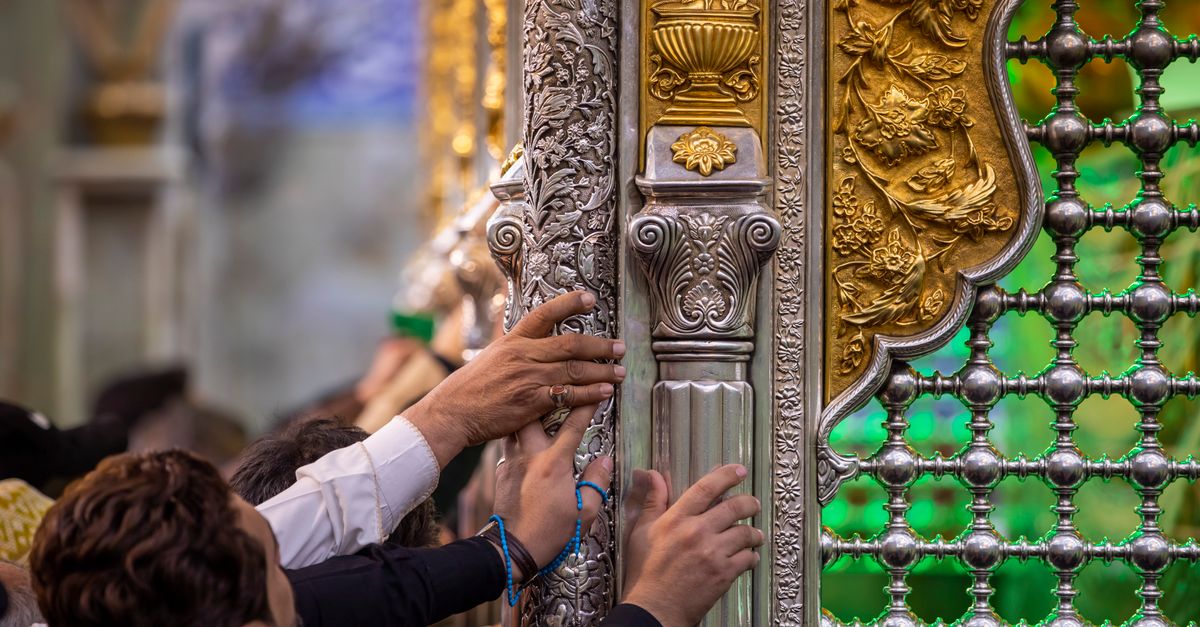 Native Mosque People in a Traditional Mosque · Free Stock Photo