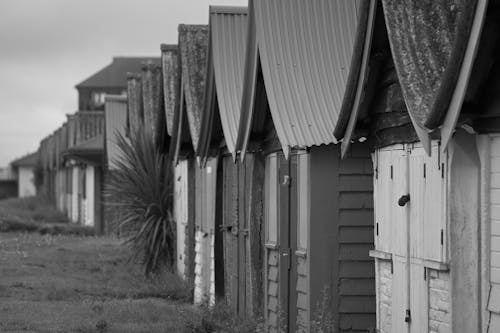 Imagine de stoc gratuită din alb-negru, clădiri, de lemn