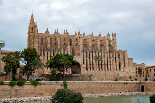 Cathedral of Mallorca Building