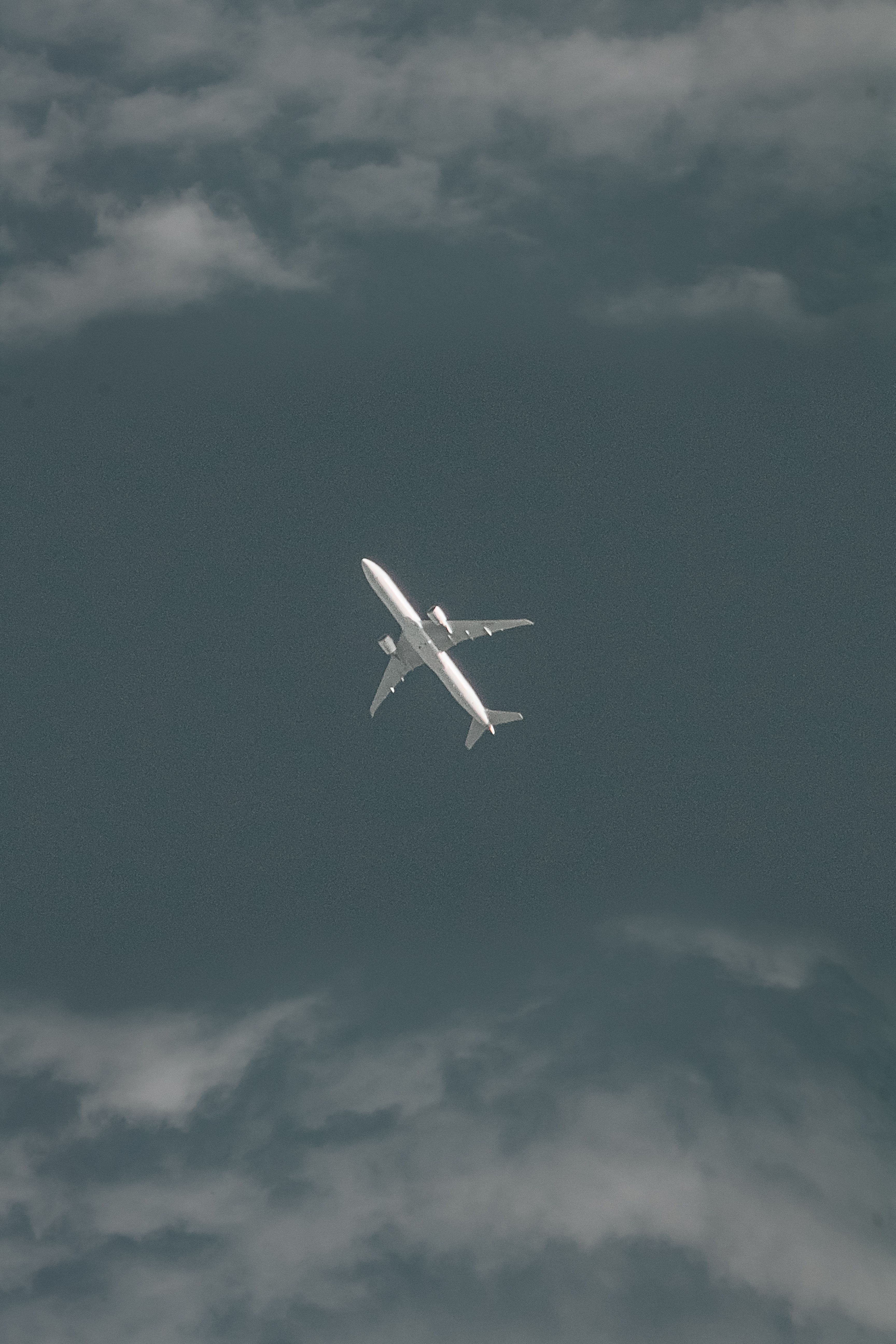Plane Nude Photos, Download The BEST Free Plane Nude Stock Photos & HD ...