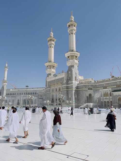 Fotos de stock gratuitas de arabia saudita, gente, gran mezquita de la meca