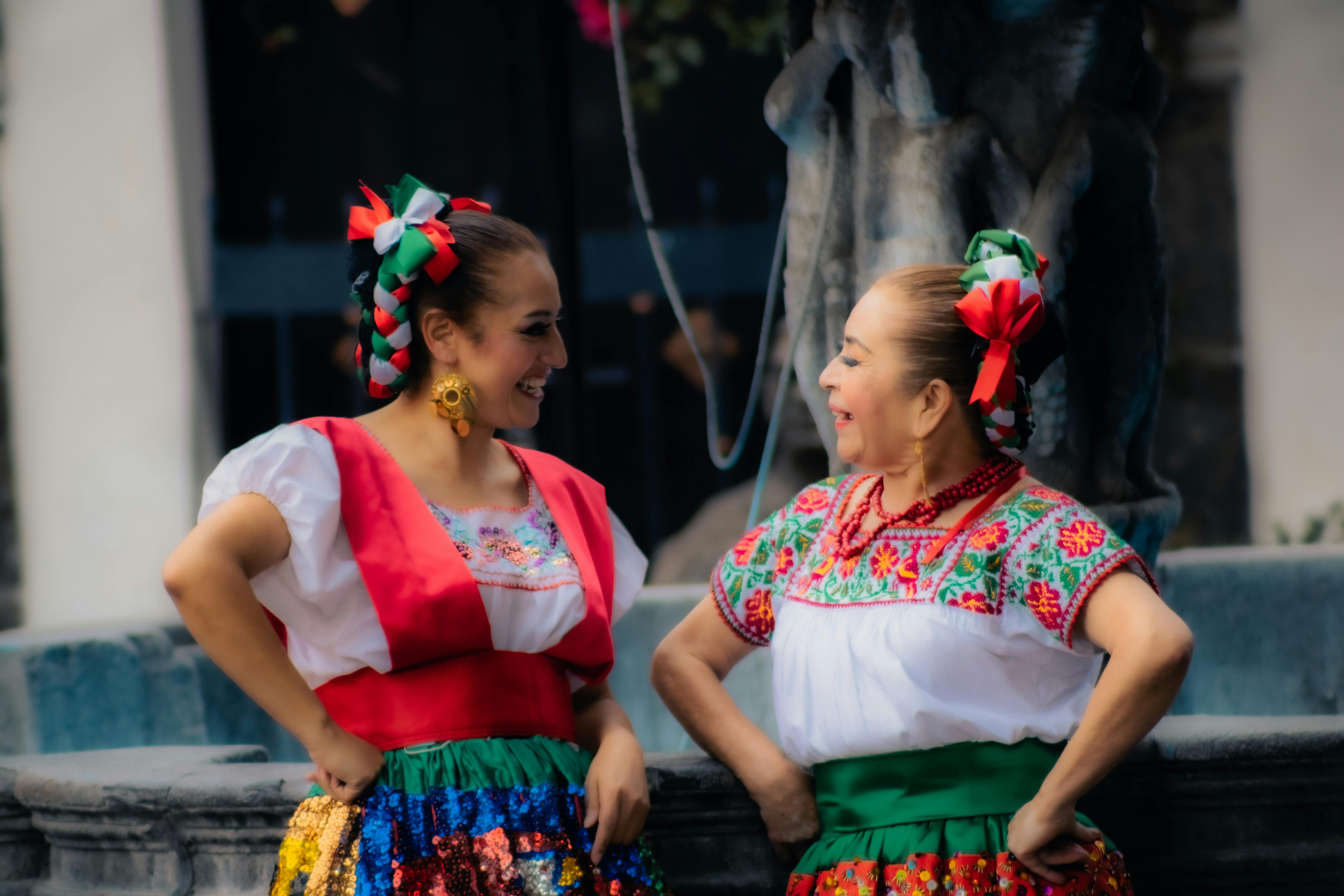 यात्रा (Travel) के लिए 4 सर्वश्रेष्ठ क्रेडिट कार्ड (फ़्री एयरपोर्ट लाउंज एक्सेस)