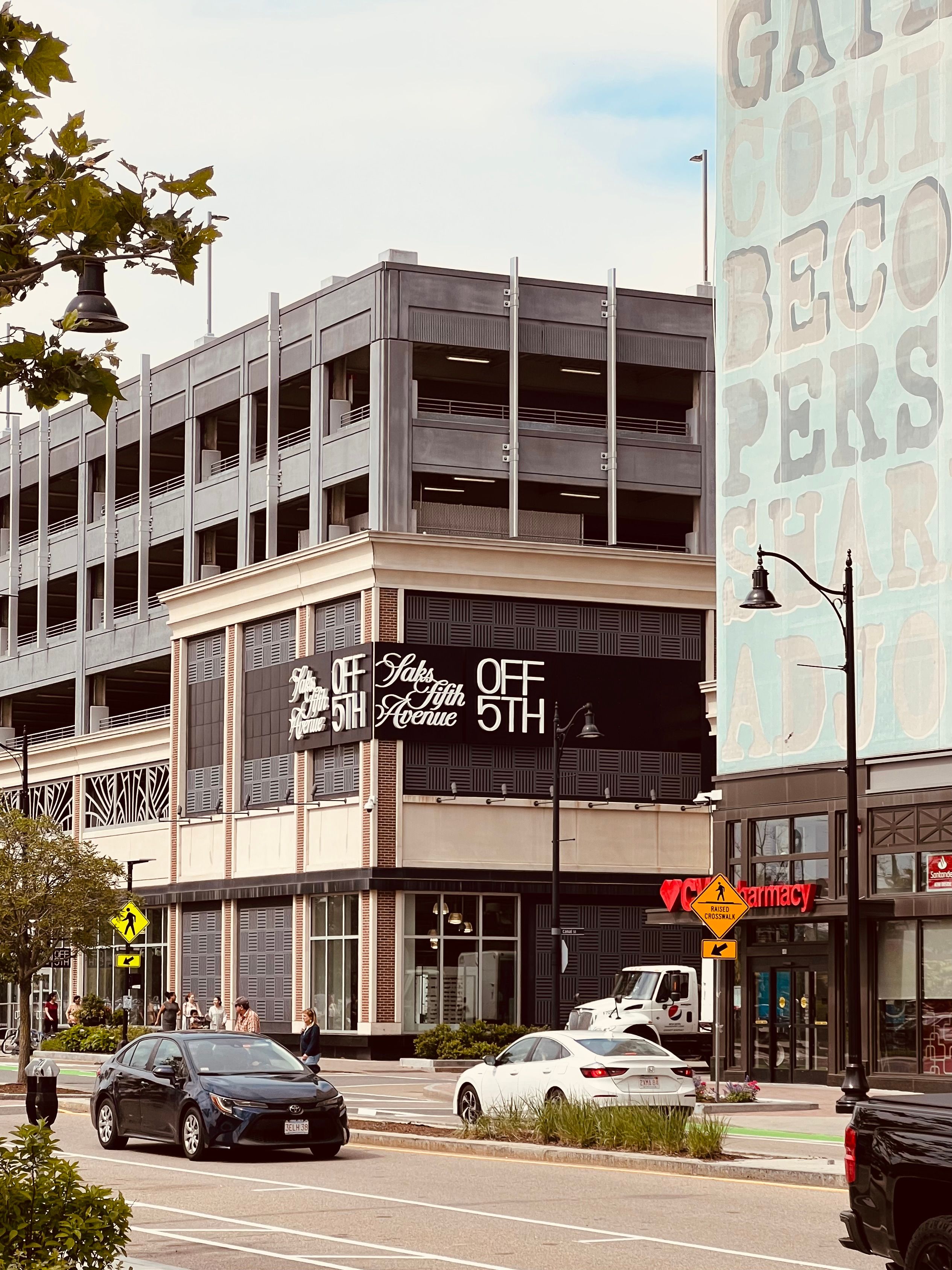 Store in Modern Building by City Street · Free Stock Photo