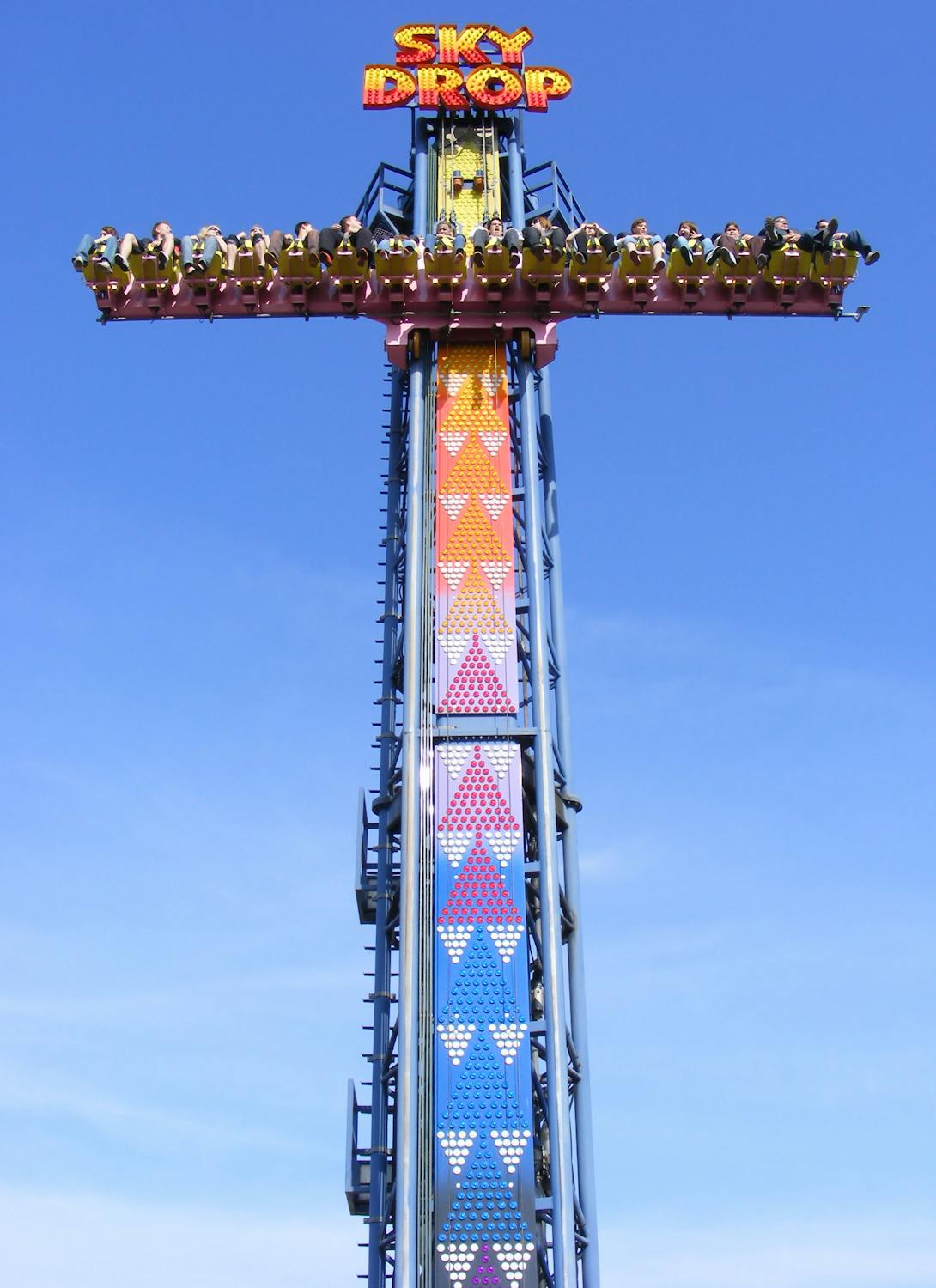 Sky Drop Funfair Ride · Free Stock Photo