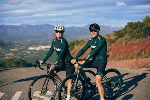 Foto d'estoc gratuïta de anant amb bici, bicicleta de carretera, bicicletes