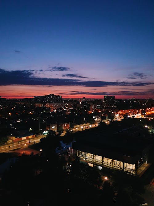 Fotobanka s bezplatnými fotkami na tému budovy, mesta, mesto