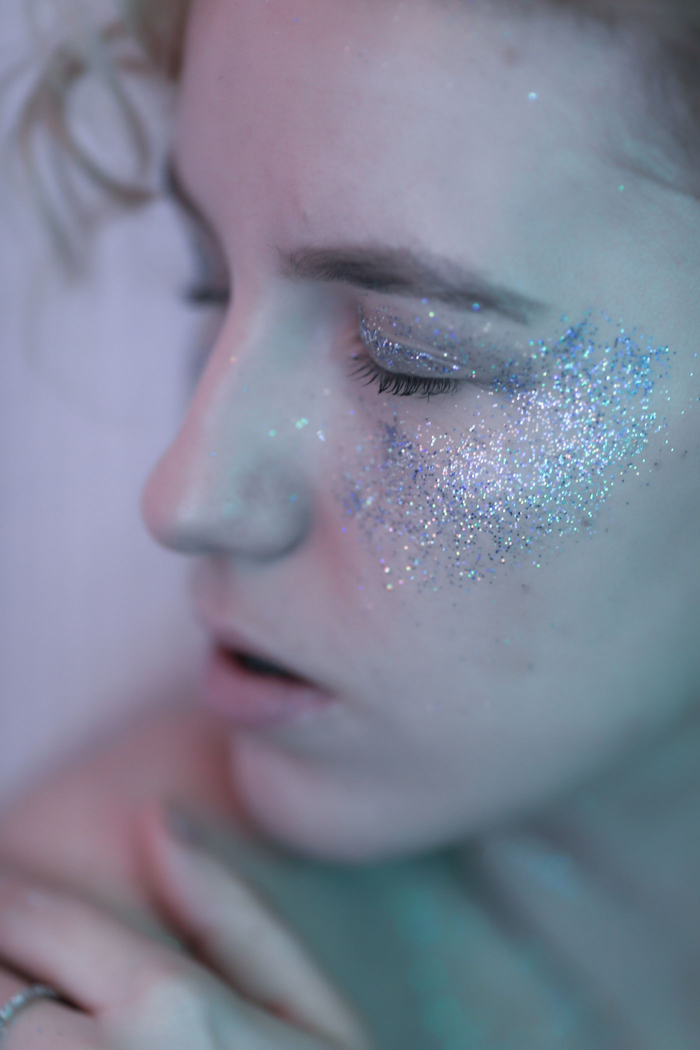 Close-up glitter makeup inspiration