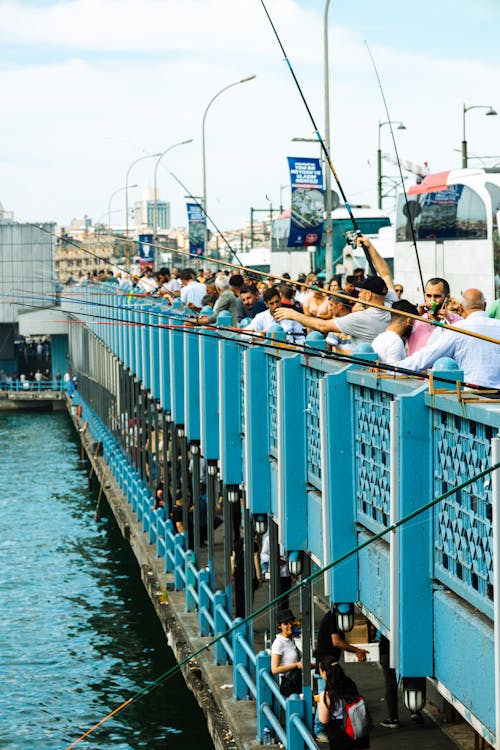 People Fishing from the Galata Bridge in Istanbul, Turkey · Free