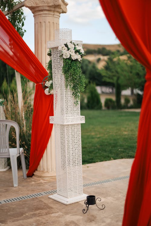 Wedding Decorations in Garden