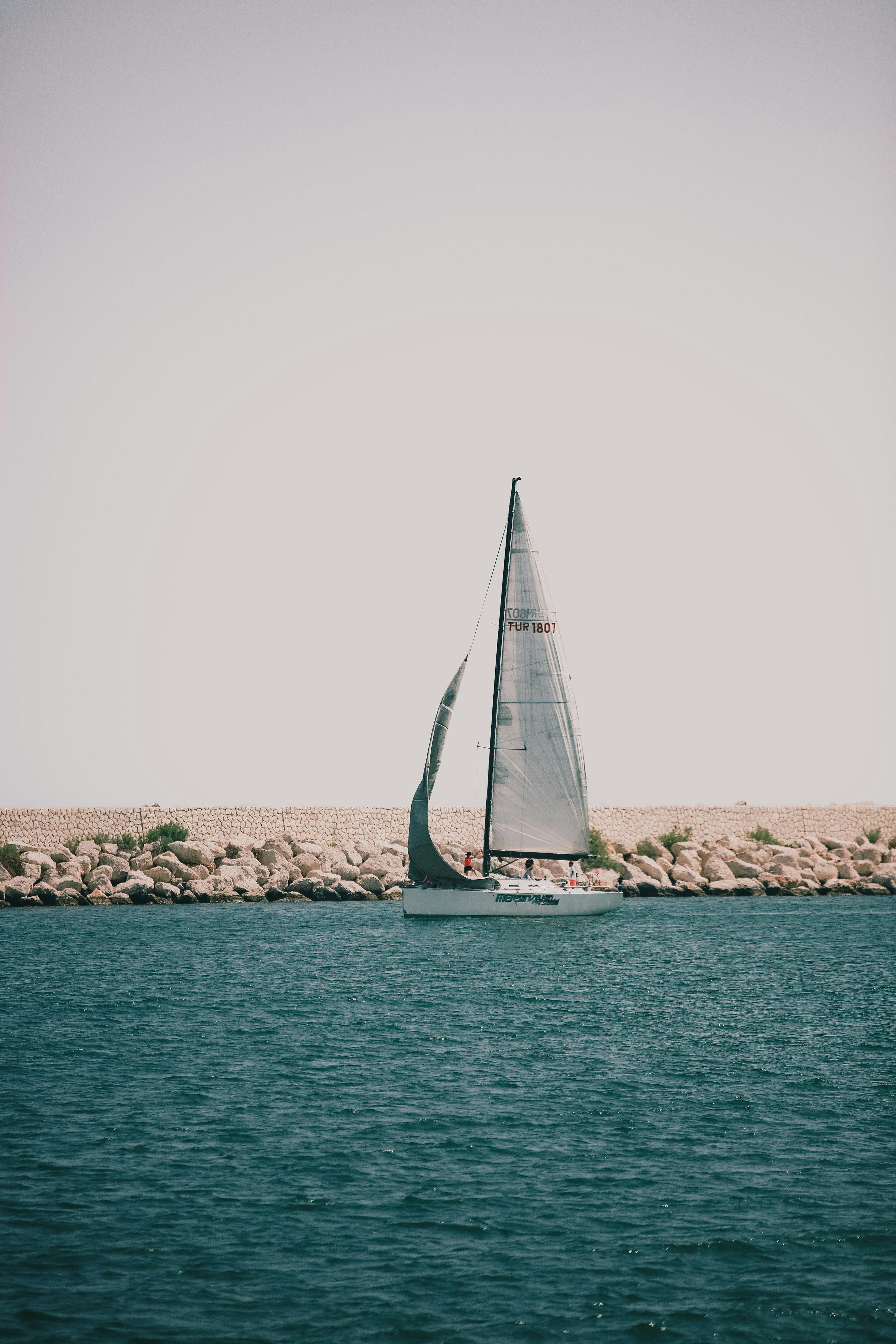 Free sailboat sale