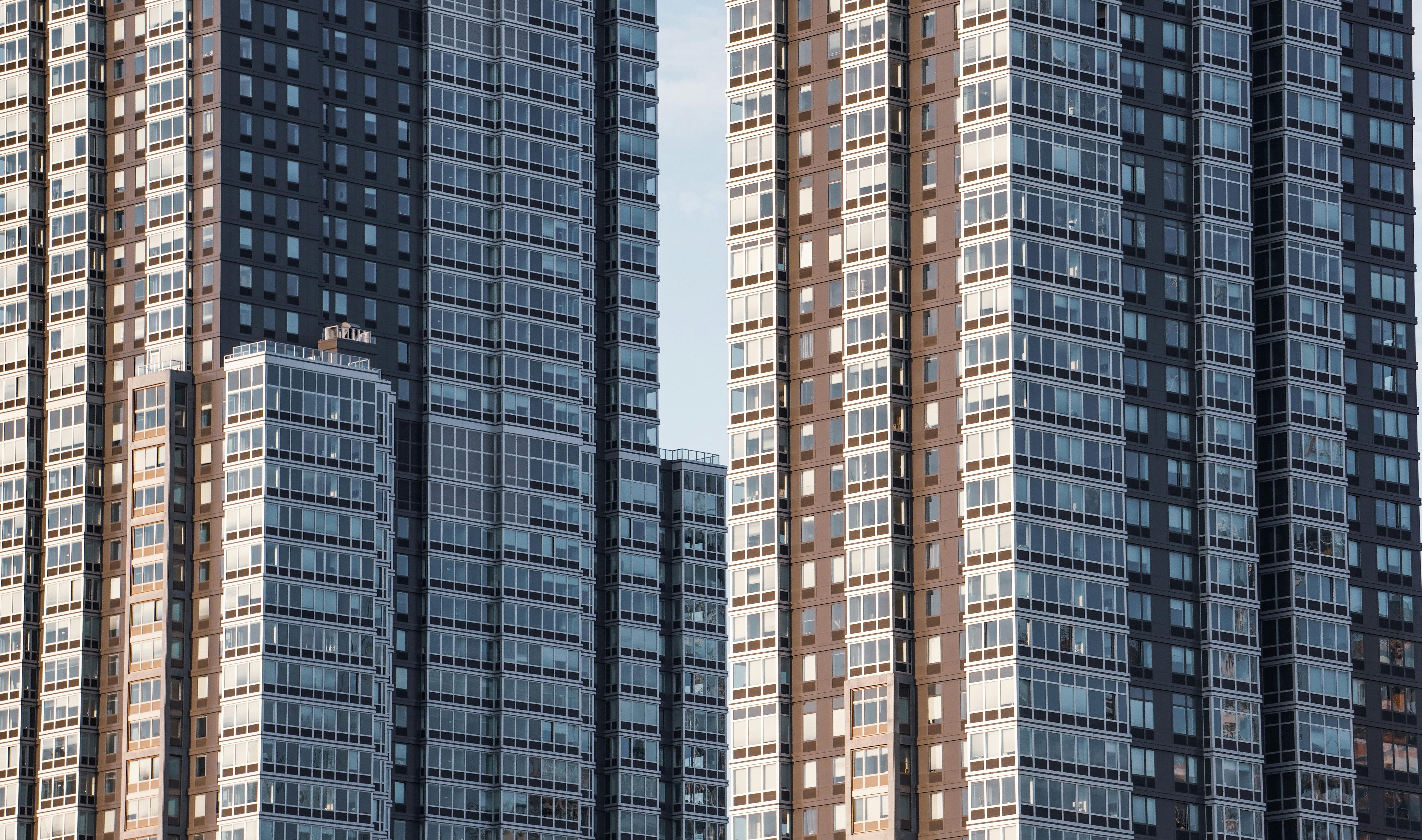 apartment buildings in new york