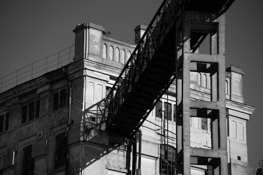 Immagine gratuita di acciaio, architettura, architettura passata