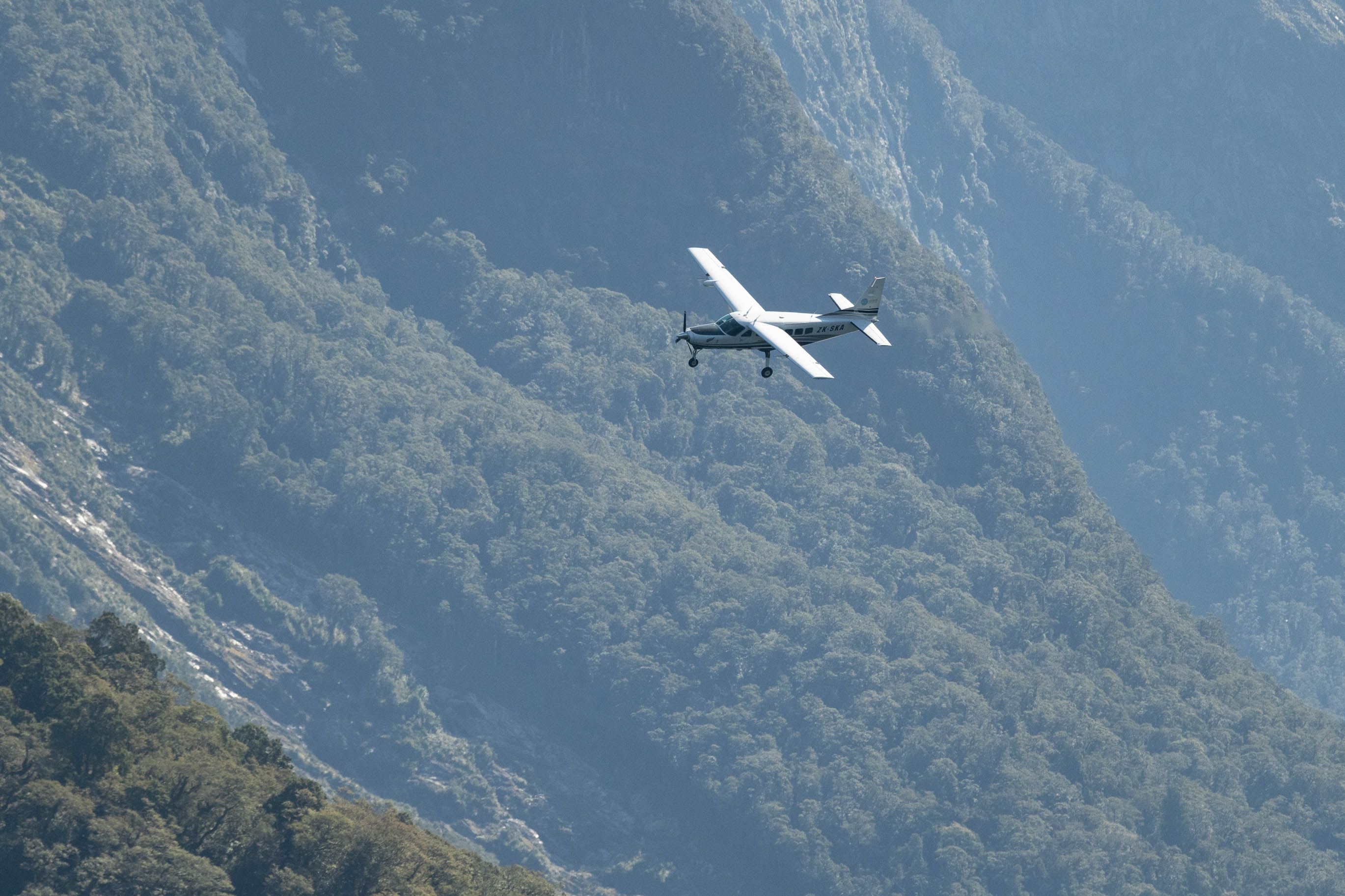 Mountain Aircraft · Free Stock Photo