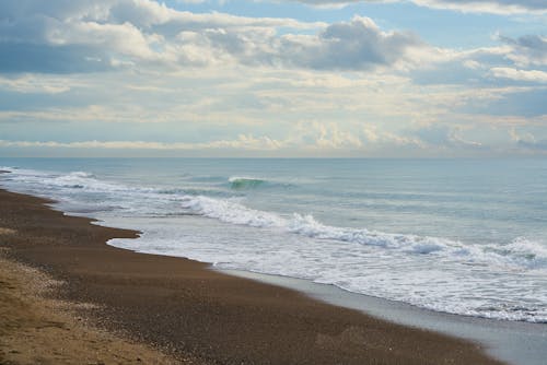 คลังภาพถ่ายฟรี ของ ขอบฟ้า, คลื่น, ชายหาด