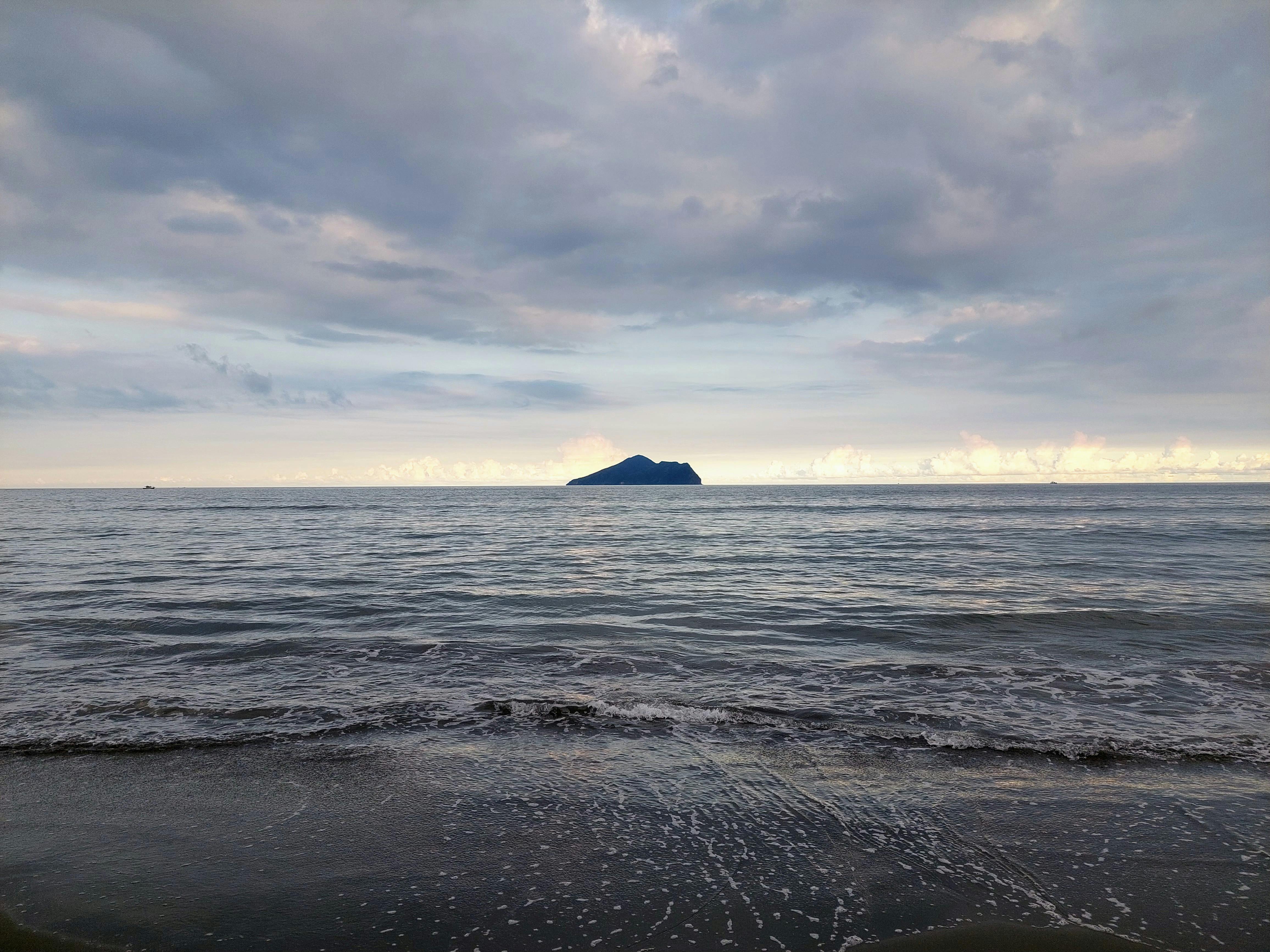 美麗的龜山島海景