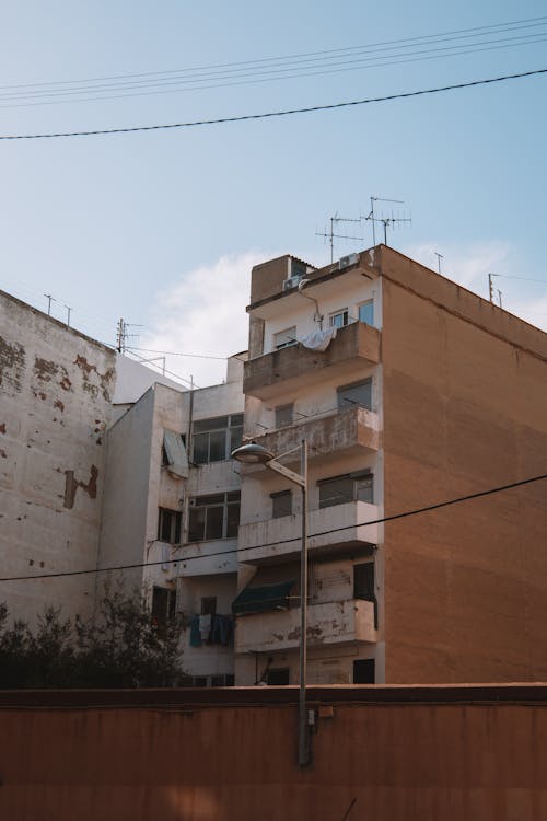 Fotobanka s bezplatnými fotkami na tému balkóny, budova, exteriér budovy