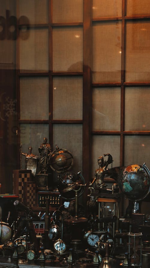 Vintage Clocks, Globes and Chess