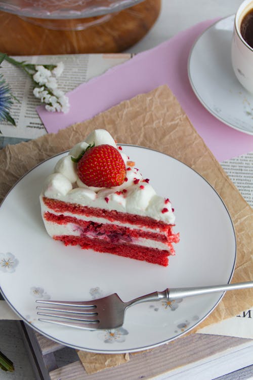 Cake with Strawberry
