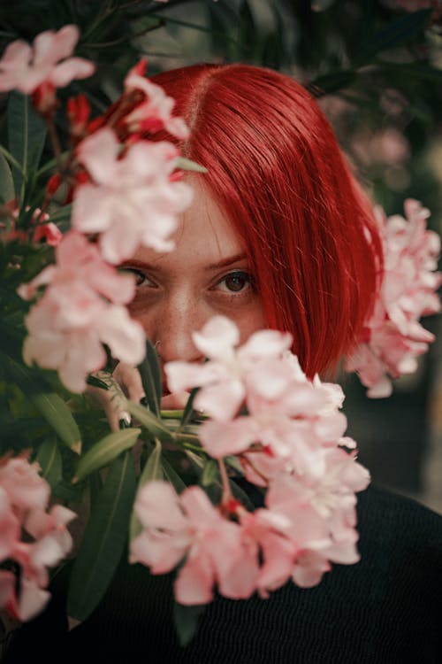 꽃, 모델, 빨간 머리의 무료 스톡 사진