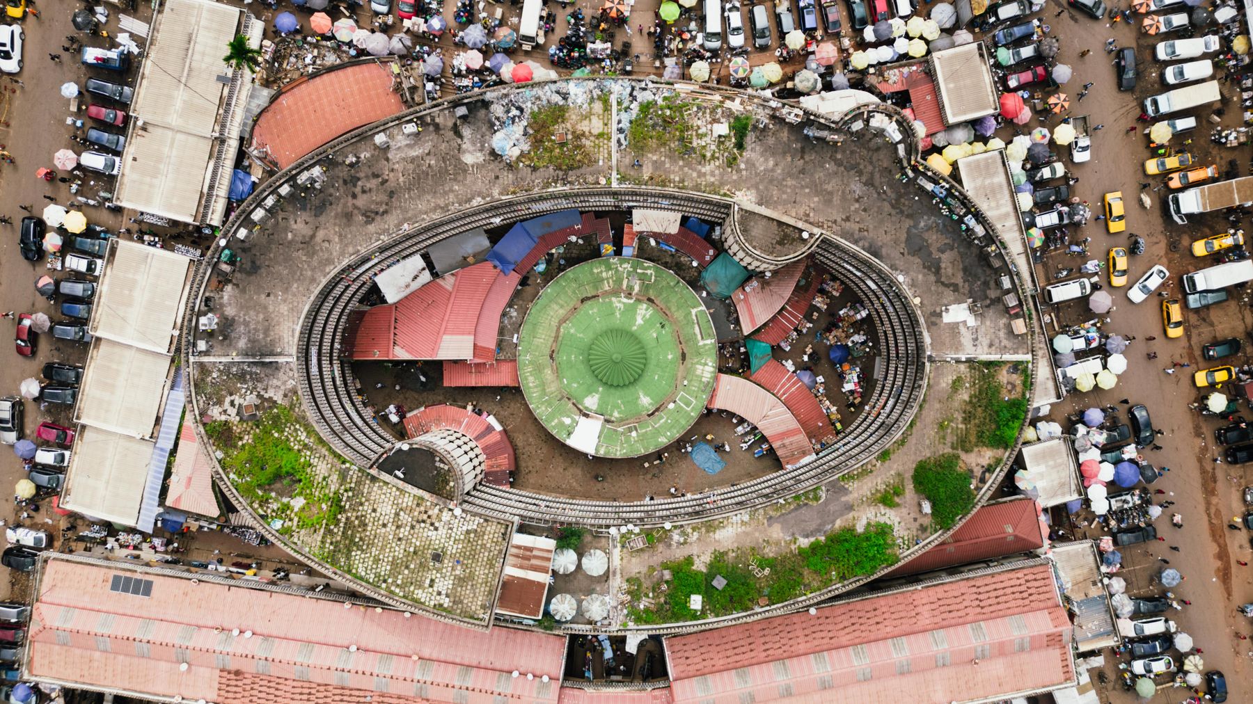 Marché de Yaoundé vu du ciel, Cameroun