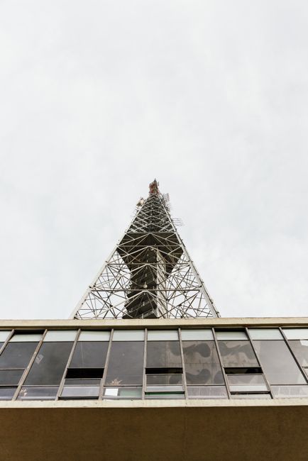 FCC building, TV broadcast, regulations